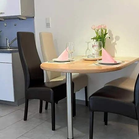 Ferienapartment Alex Am פרידריכסהאפן